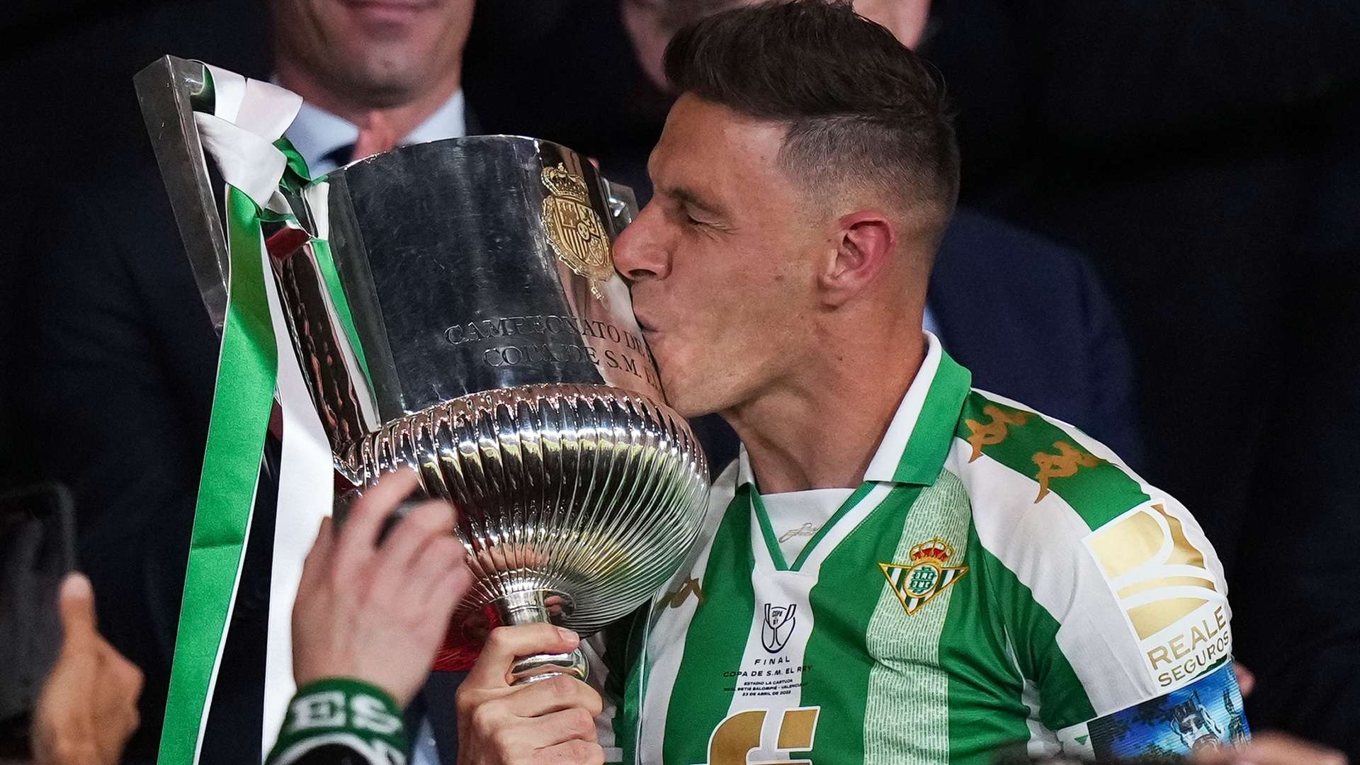 生涯跨越了 生涯跨越了